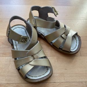 Salt water sandals. Size 6.